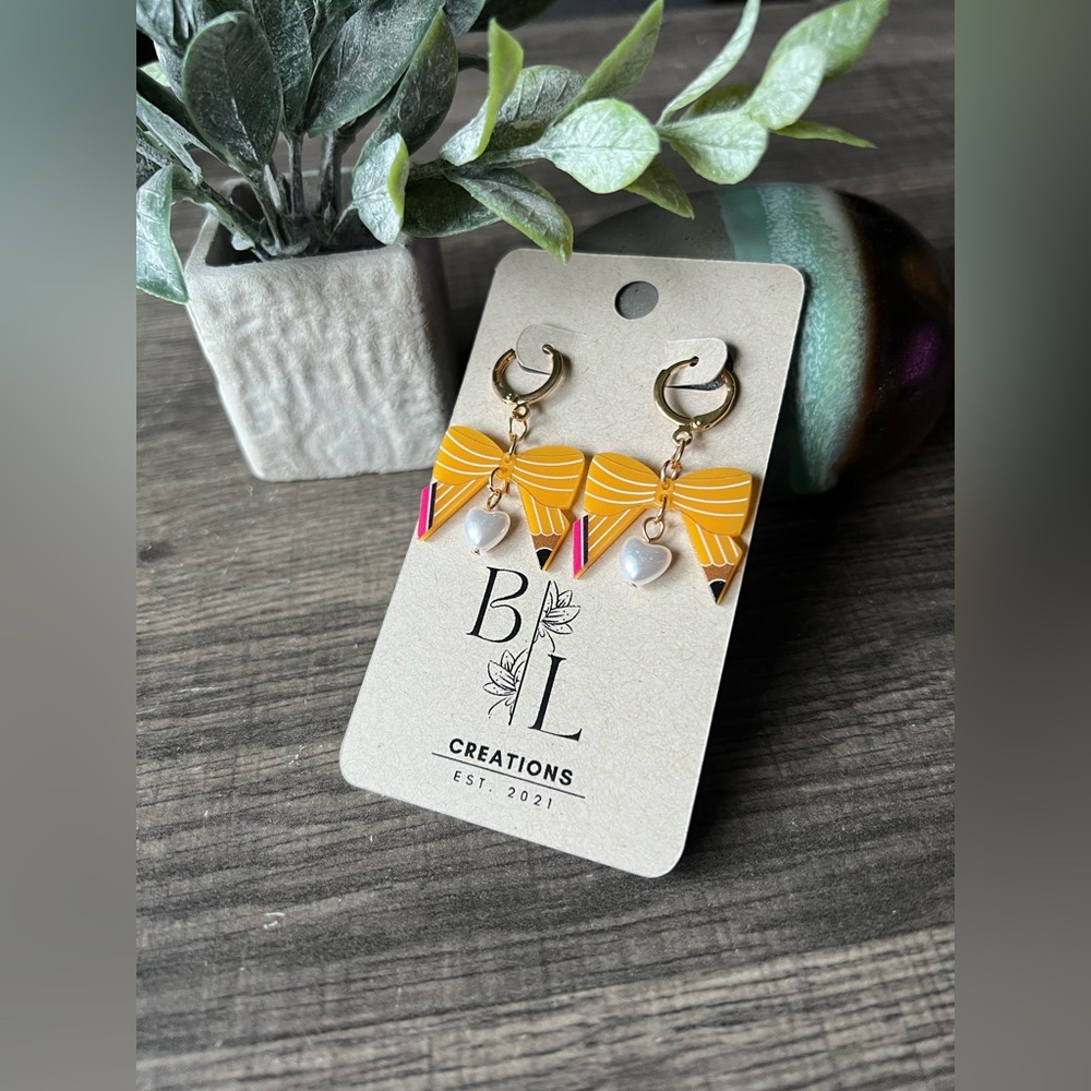 Pencil + Pearl Dangles!